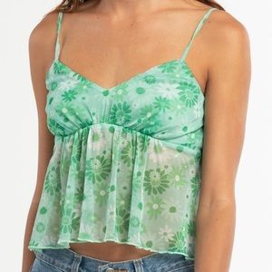 Tilly’s Green Daisy Top